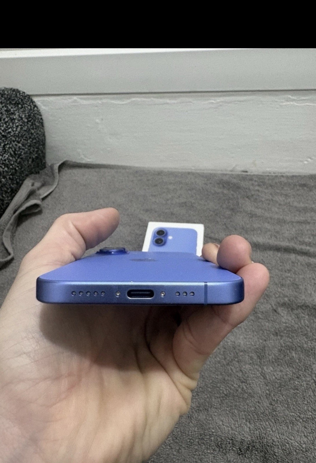Apple iPhone 16 128GB 5G Smartphone Unlocked - Ultramarine