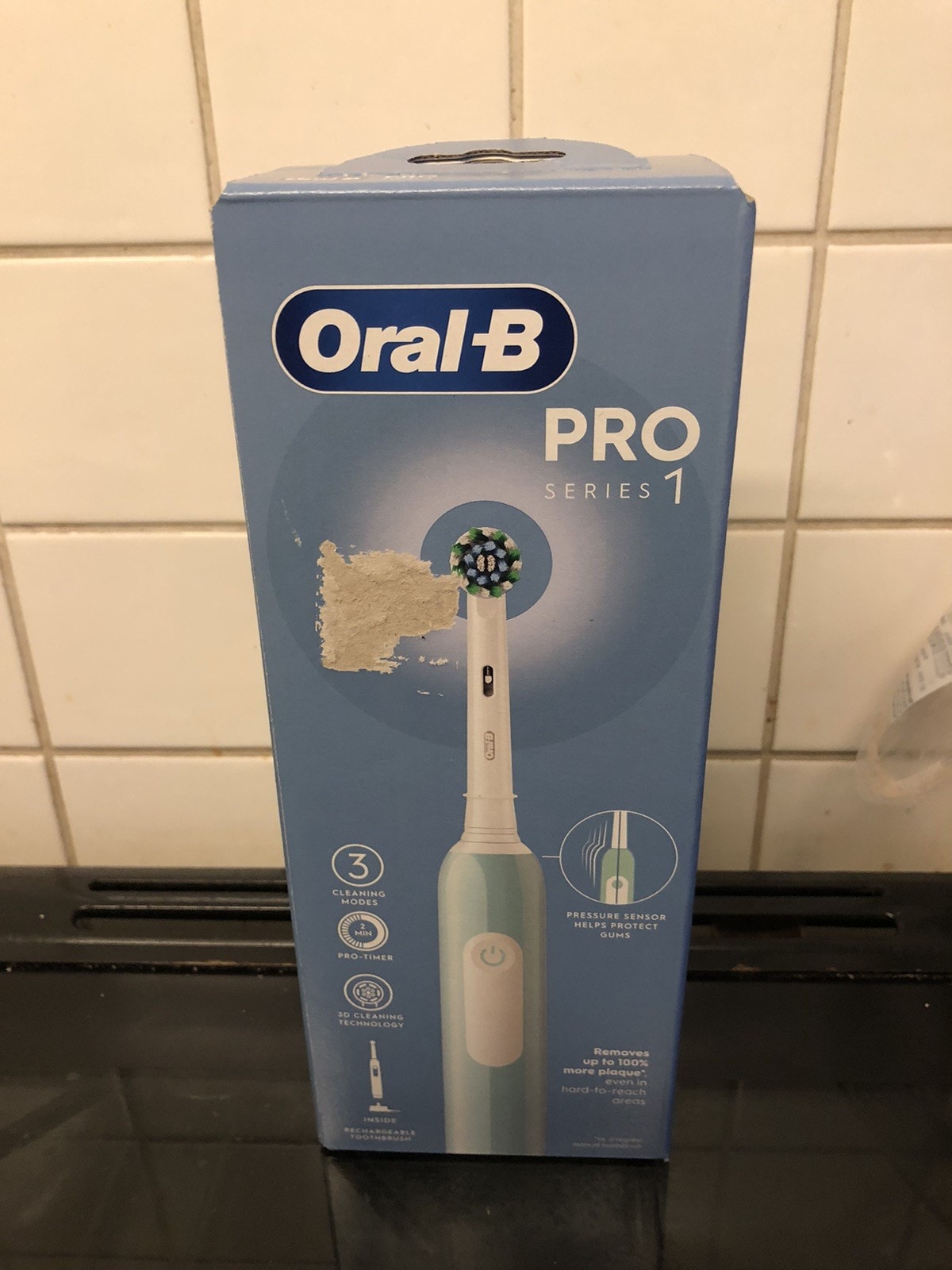 Oral-B Pro Series 1 Rechargeable Toothbrush - Aqua- Electric Toothbrush