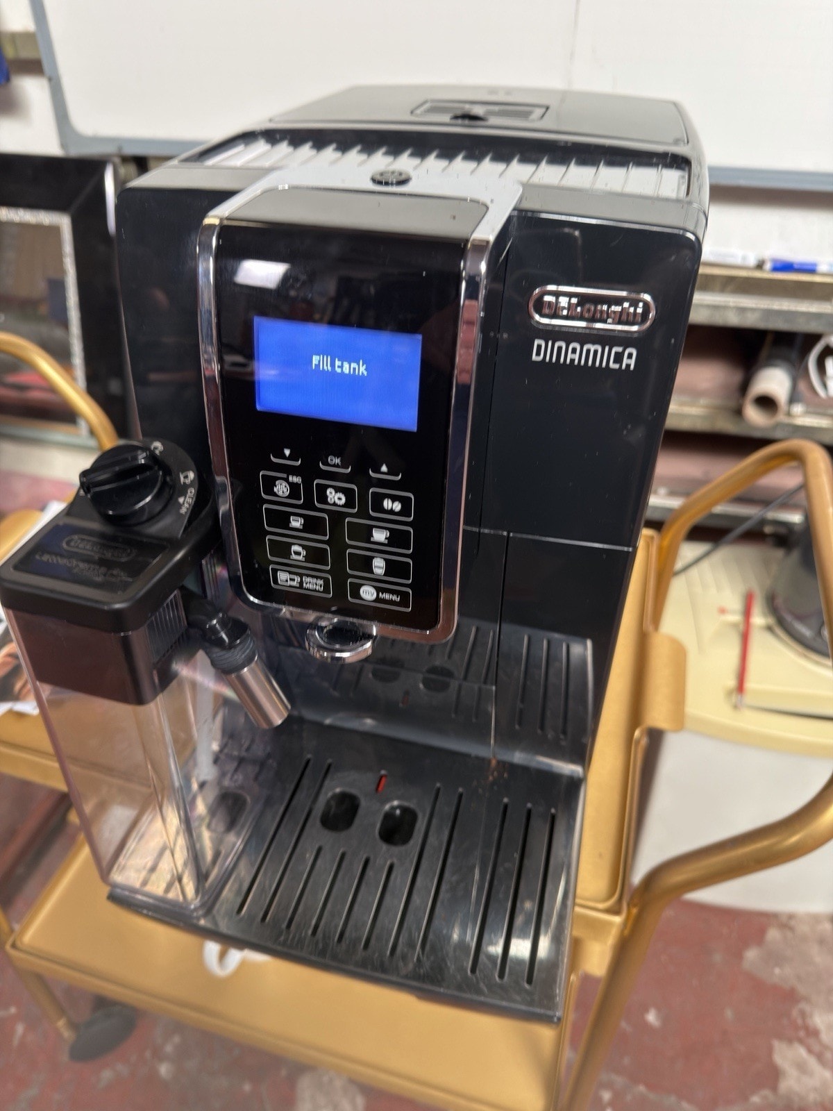 DeLonghi ECAM 353.75.w Dinamica Fully Automated Coffee Machine - White