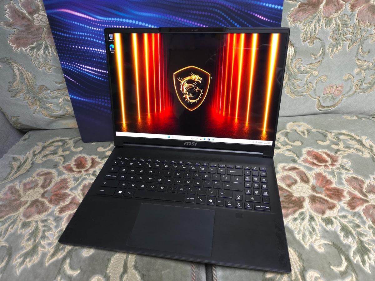 MSI Stealth A16 Ryzen AI 9 HX 370 RTX 5080 32GB 2TB 240Hz OLED Gaming Laptop