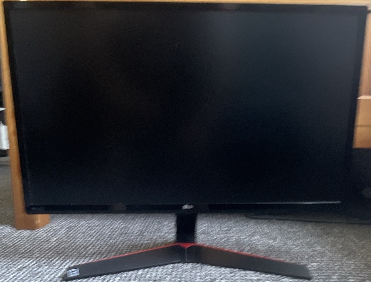 LG 24MP59G-P 24" Black Computer Monitor with Stand and Cables