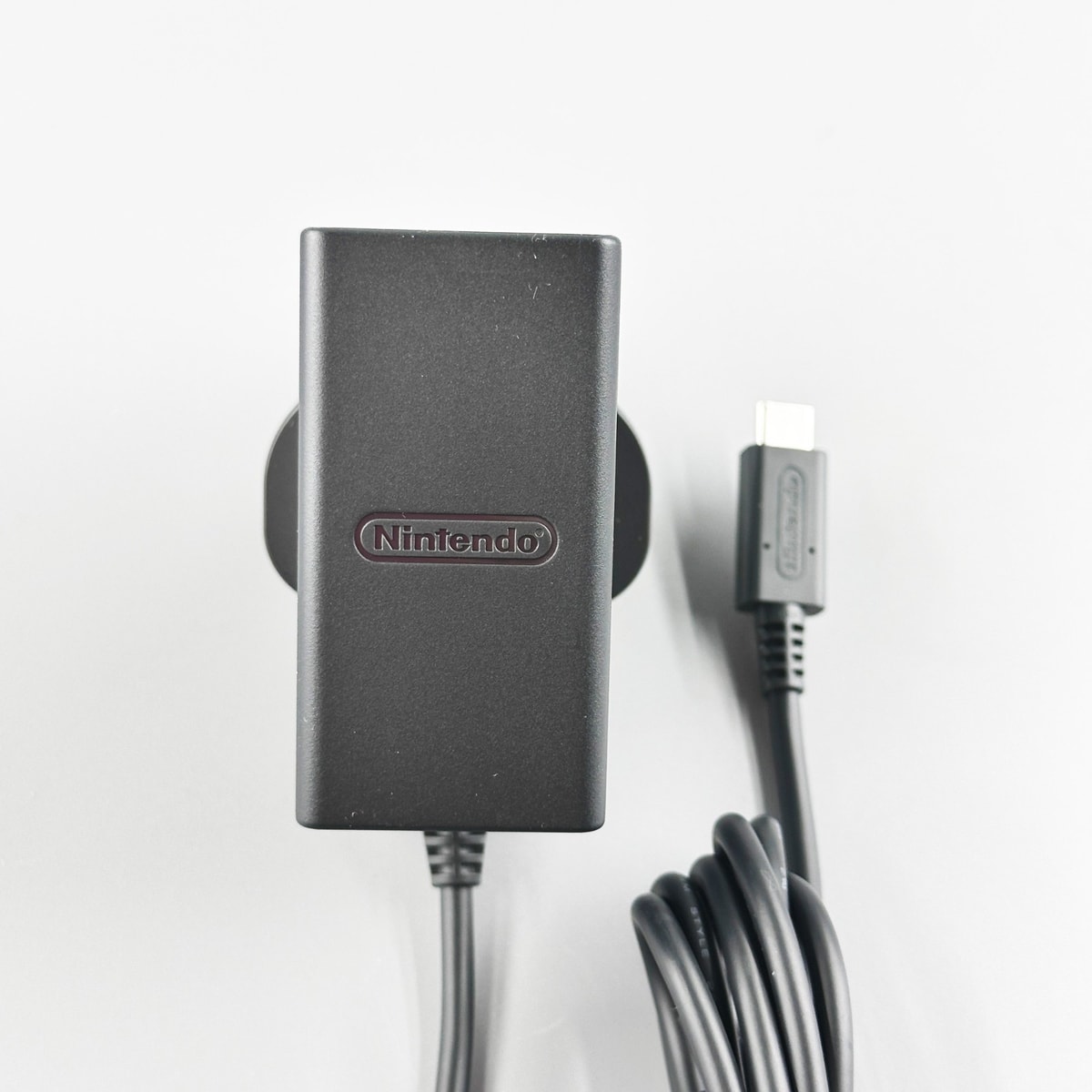 Official Genuine Nintendo Switch / Switch LED AC Charger UK Plug