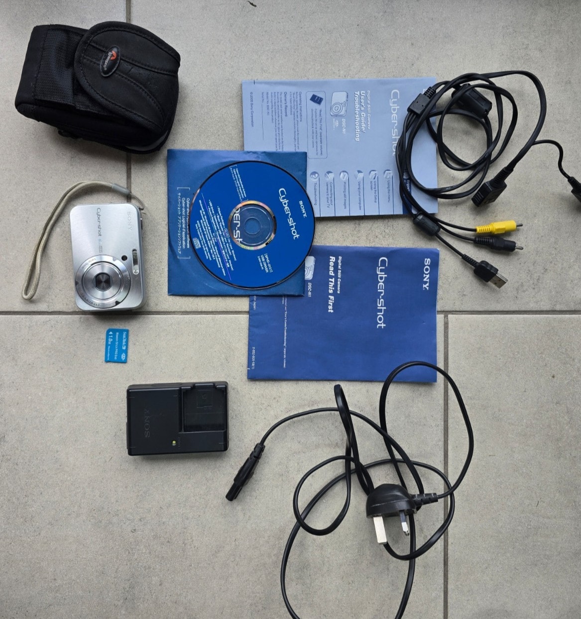 Sony Cyber-shot DSC-N1 8.1MP Digital Camera - Silver