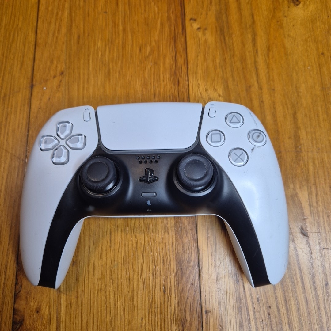 PS5 Controller PlayStation 5 Controller White Used Good Condition-No Box