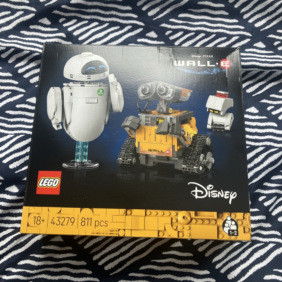 LEGO Disney Pixar:wall .E 811pcs (43279) 18+ New&sealed Slight Scratch