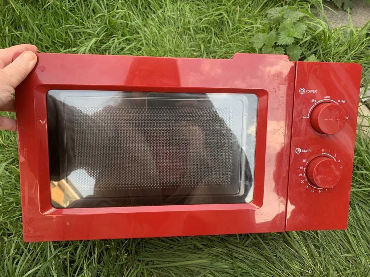 Hamilton Beach 20L Retro Red Microwave Oven