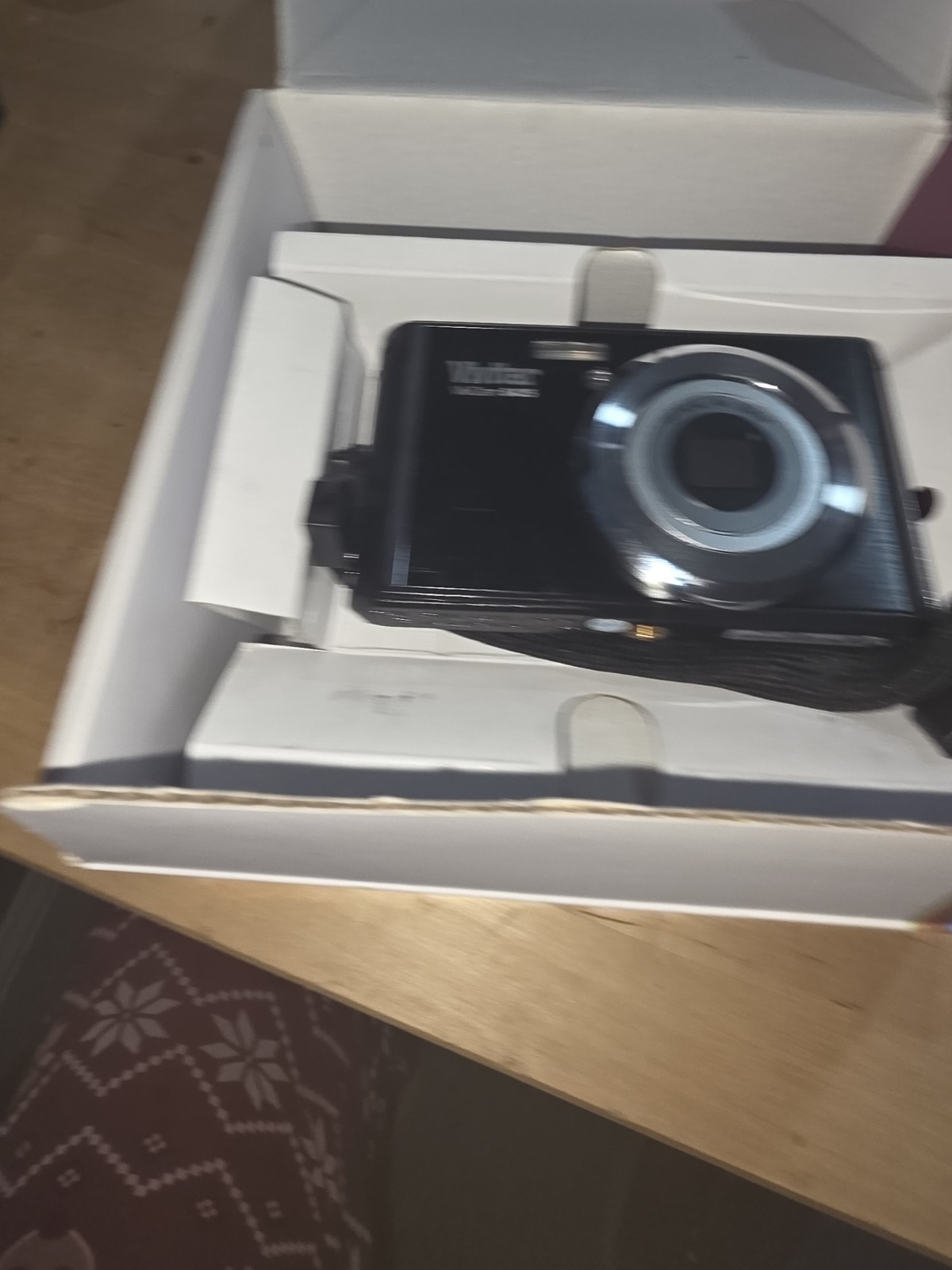 Vivitar Vivicam S425 Fully Working Complete with Box CDS Charger No Battery VGC