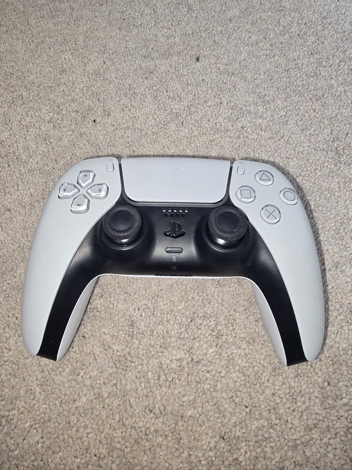 PS5 Controller WHITE - UNBOXED - NO CABLE