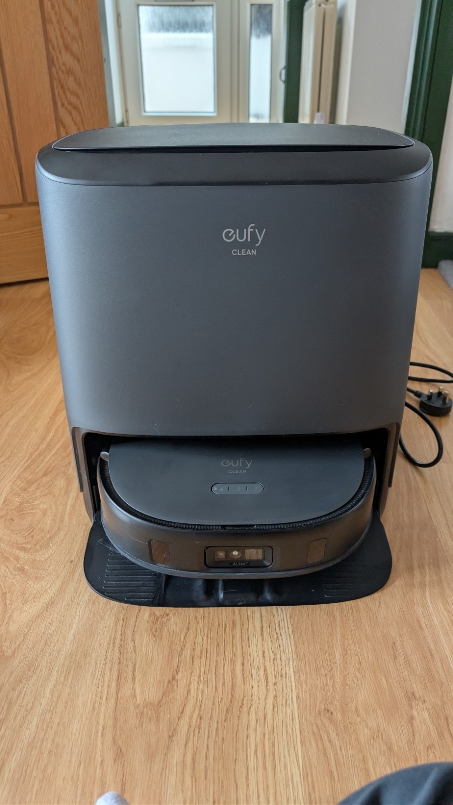eufy X9 Pro Robot Vacuum Cleaner & MopMaster Adaptive Pressure Cleaning 5500Pa