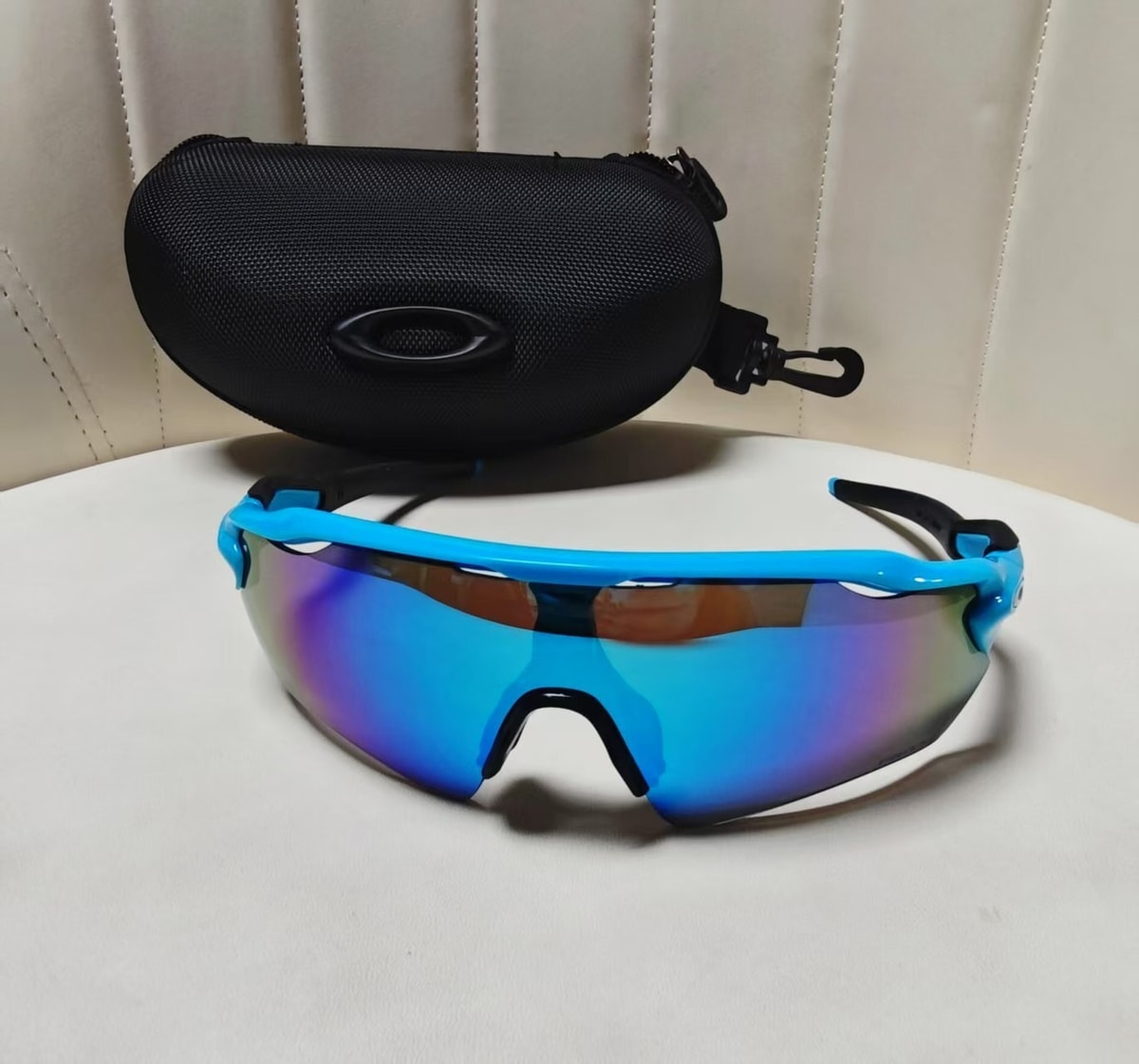 Radar EV Patn Sunglasses Blue Frame