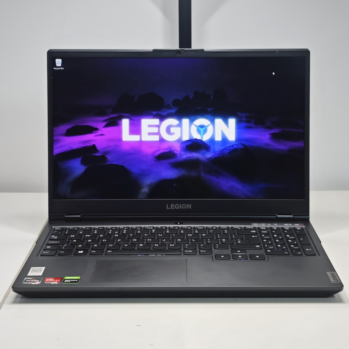 Lenovo Legion Gaming Laptop | GTX 1650 Ti | Ryzen 5 4600H | 144Hz FHD | 16/512GB