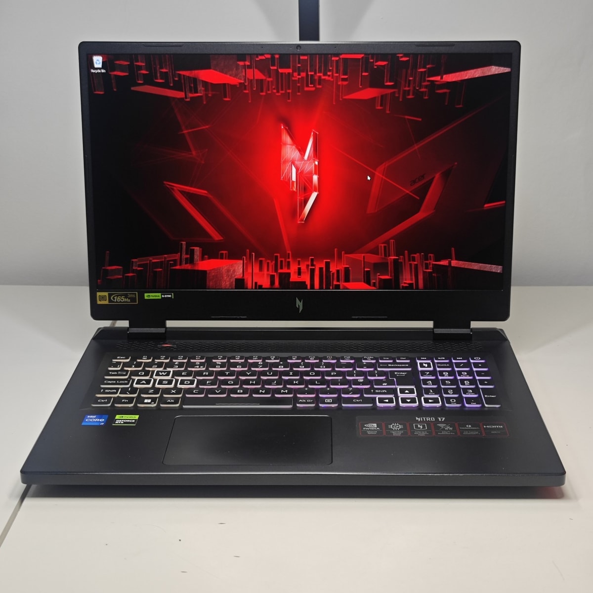 Big Screen Acer Nitro 17 Gaming | RTX 4060 | Intel i7 13th | QHD 165Hz | 1TB