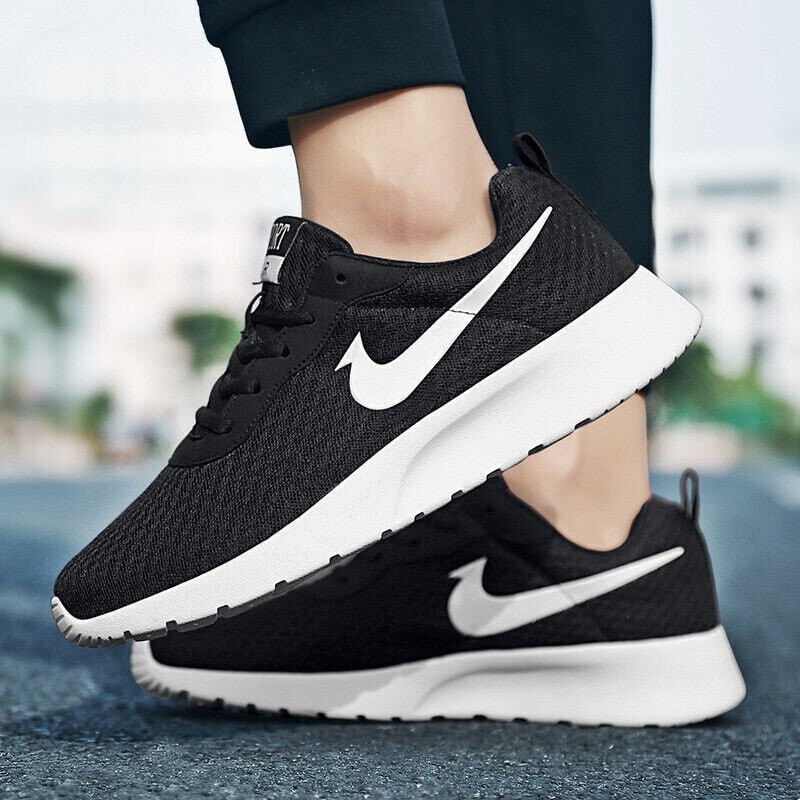 Running shoes for men's and Women's lightweight breathable mesh sneakers