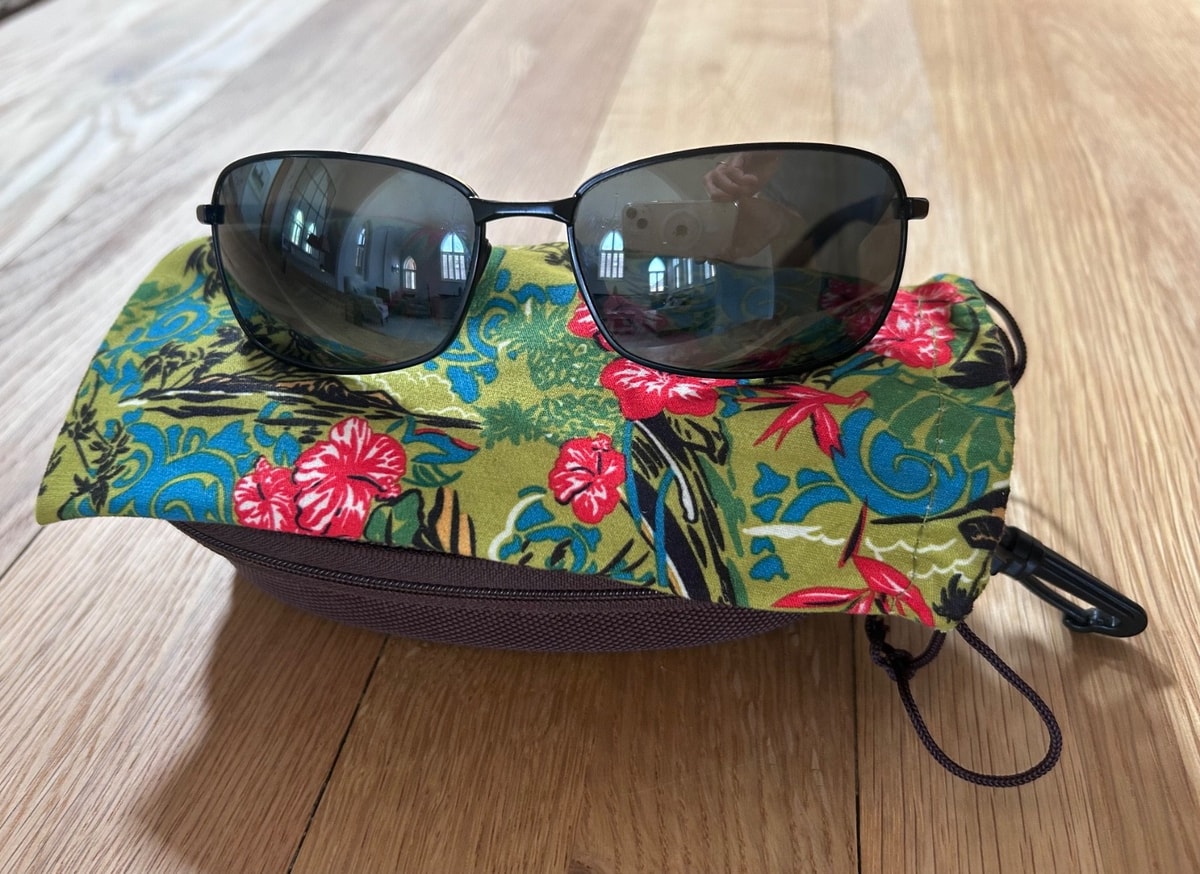 Maui Jim Unisex Sunglasses Black Long Beach Advanced Polarized Lenses