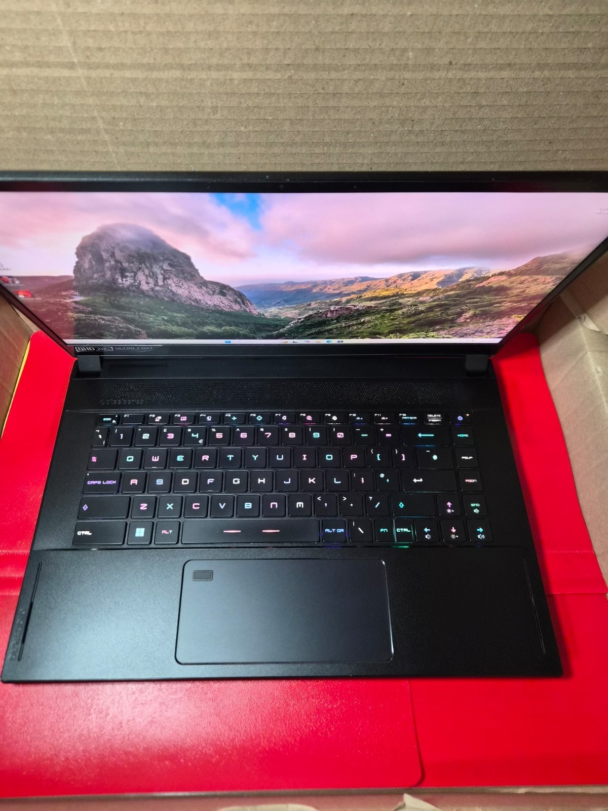 240Hz Gaming Laptop i7 32GB DDR5 RAM 2TB SSD Nvidia RTX 8GB