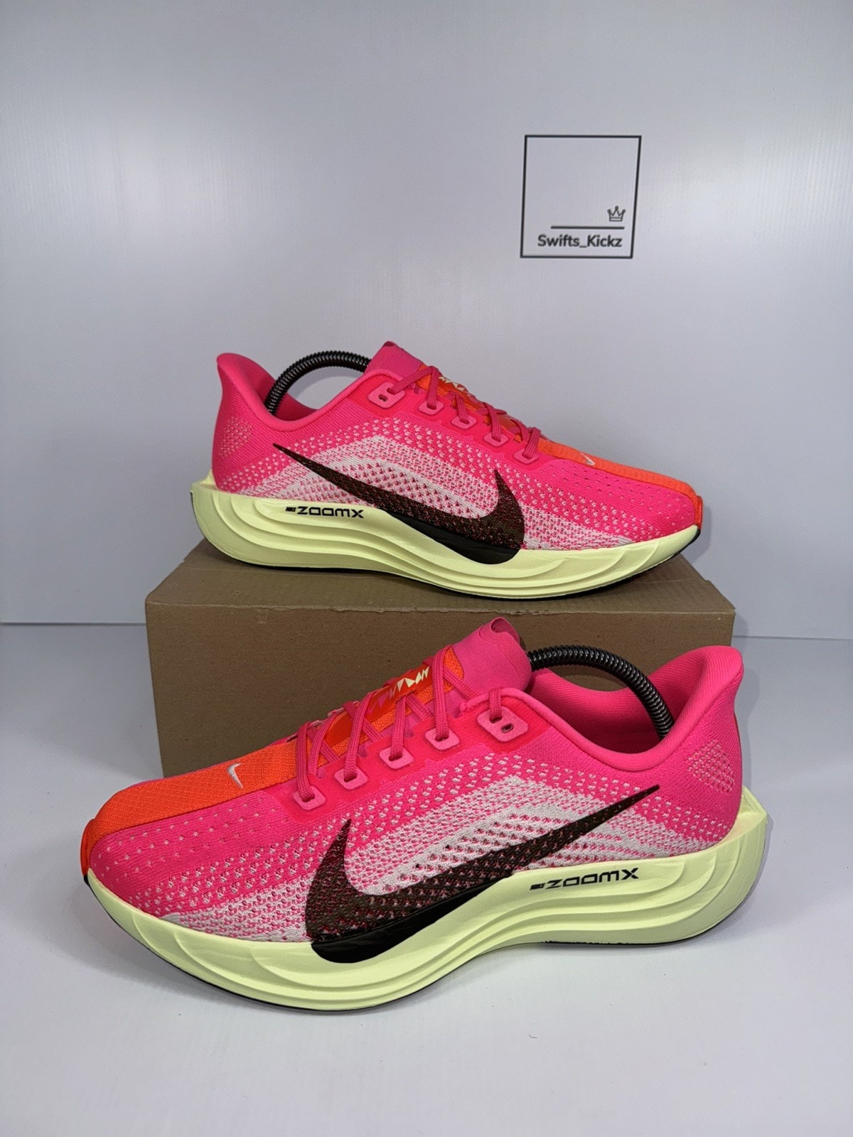 Nike Pegasus Plus Running Shoes Trainers - Hyper Pink - Size UK 8 - HV3022-600