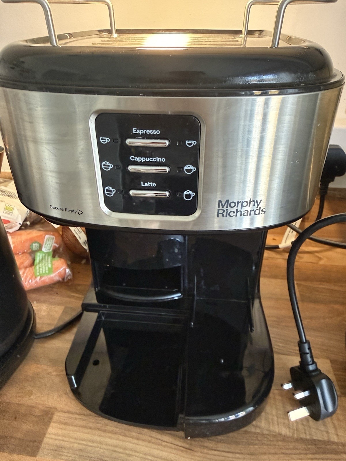 MORPHY RICHARDS 172023 Traditional Pump Espresso Coffee Machine - Black & Silver