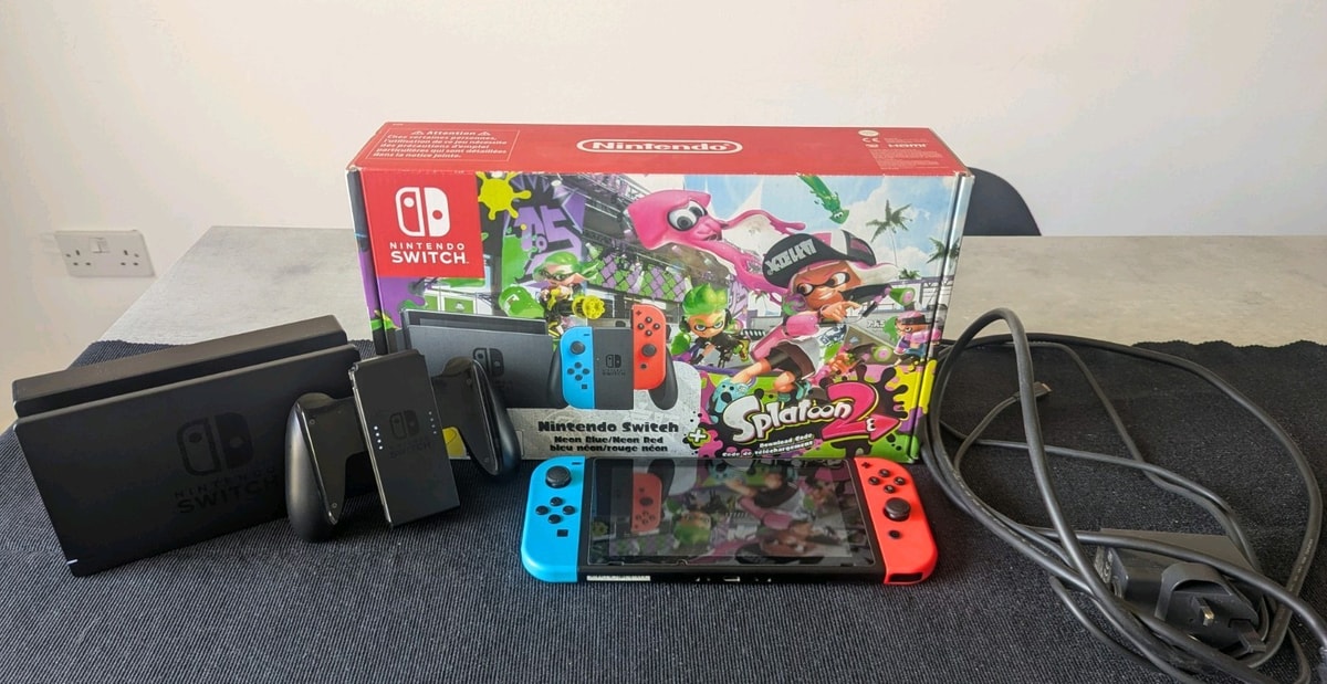 Nintendo Switch Handheld Console 32GB with Neon Blue/Red Joy-Con - No game code
