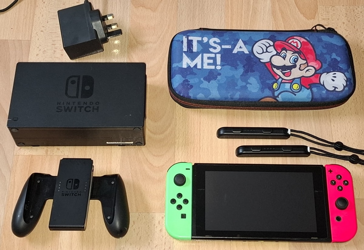 Nintendo Switch Console Pink Green Joy-Con Cons w/ Power Cable + Case