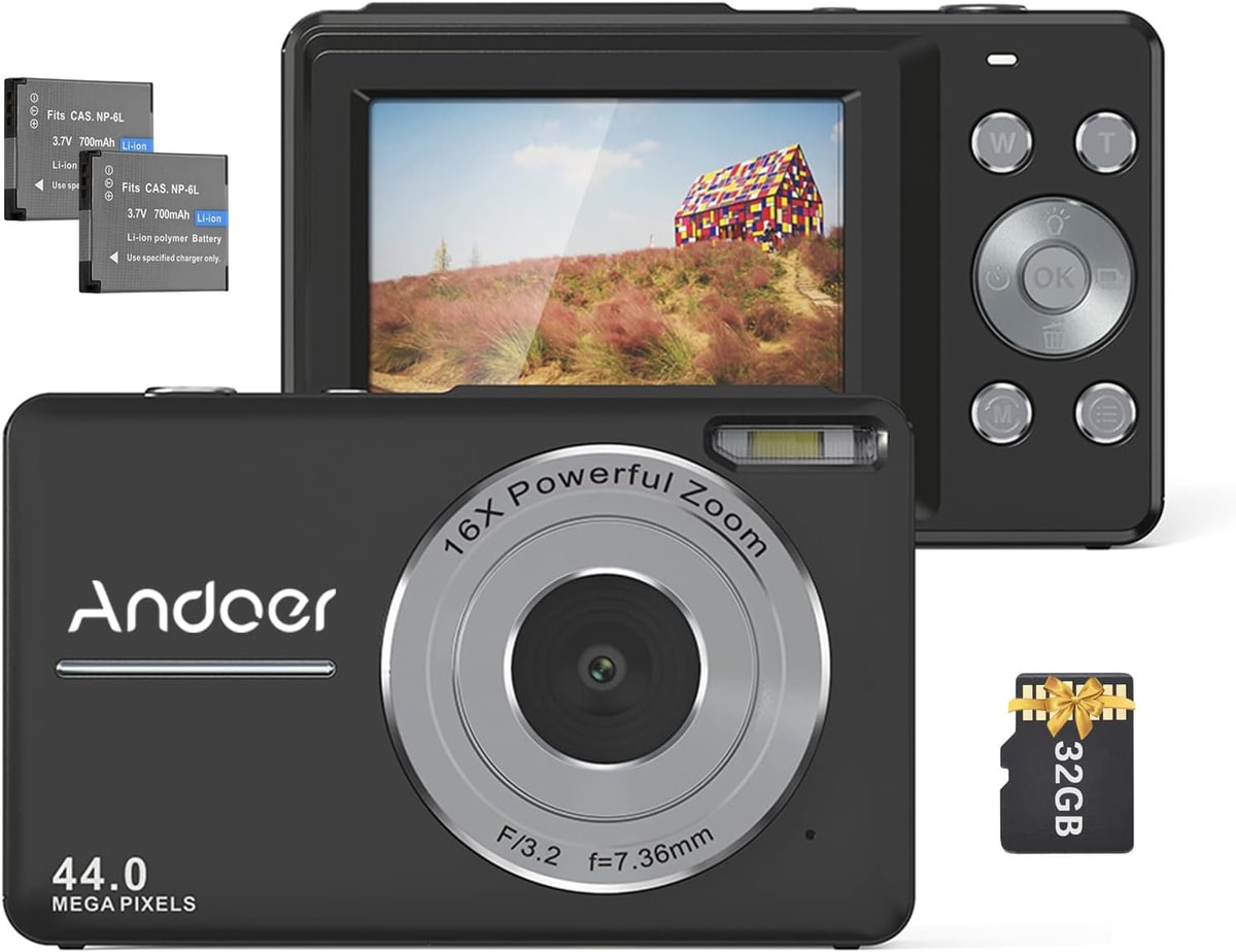 Andoer Digital Camera with 2Pcs Rechargeable Batteries 32GB Memory Card 1080P 44
