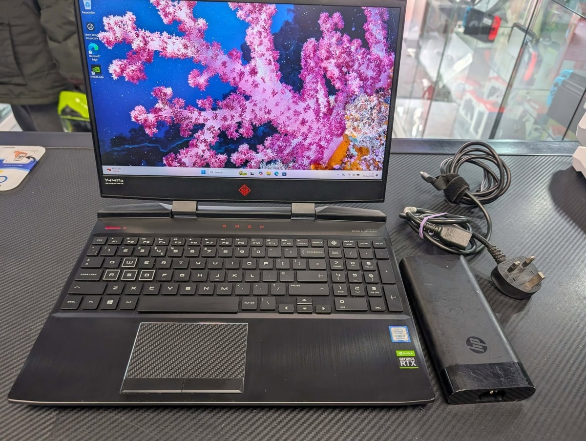 HP Omen Gaming Laptop i7-9750H RTX 2060 16GB RAM 2TB SSD 15.6" Win11 – Tested