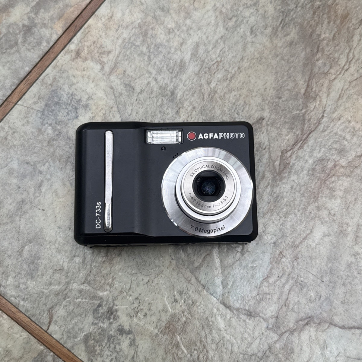 Digital Kamera: AgfaPhoto DC-733s 7MP 3x optischer Zoom