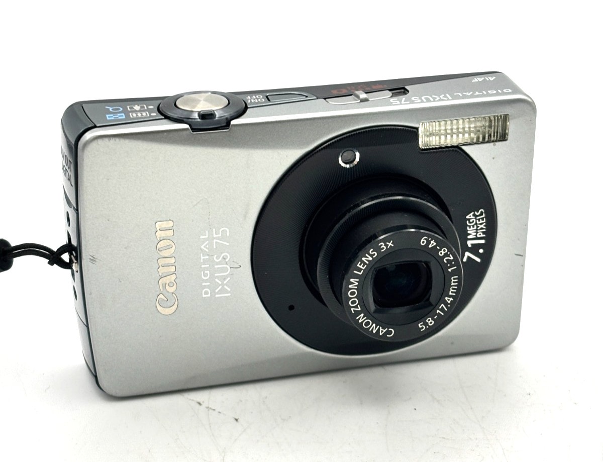Canon IXUS 75 Digital Camera - 3x Zoom - 3.0" Display & CCD Charm