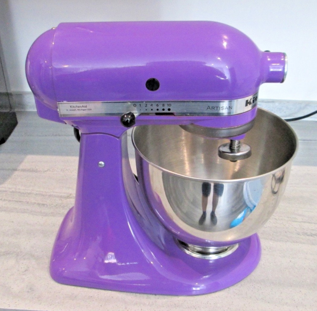 Kitchen Aid Artisan Mixer - Purple - Great Condition - With Bowl +Whisk + Beater