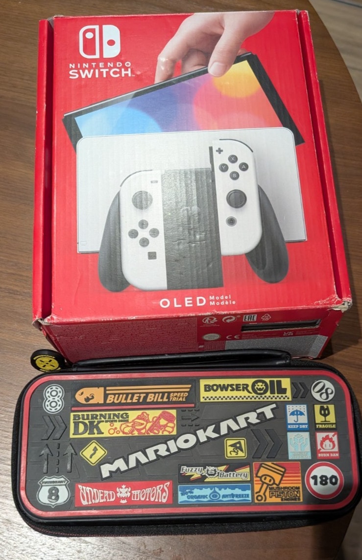 Nintendo Switch OLED Boxed Swiss Power Cable with Case and screen protector