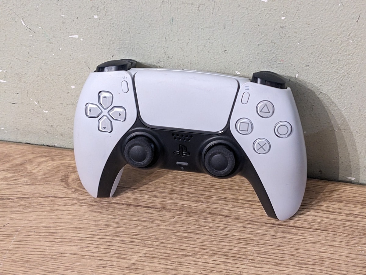 Sony PlayStation 5 DualSense wireless controller Bluetooth white for PS5 PC