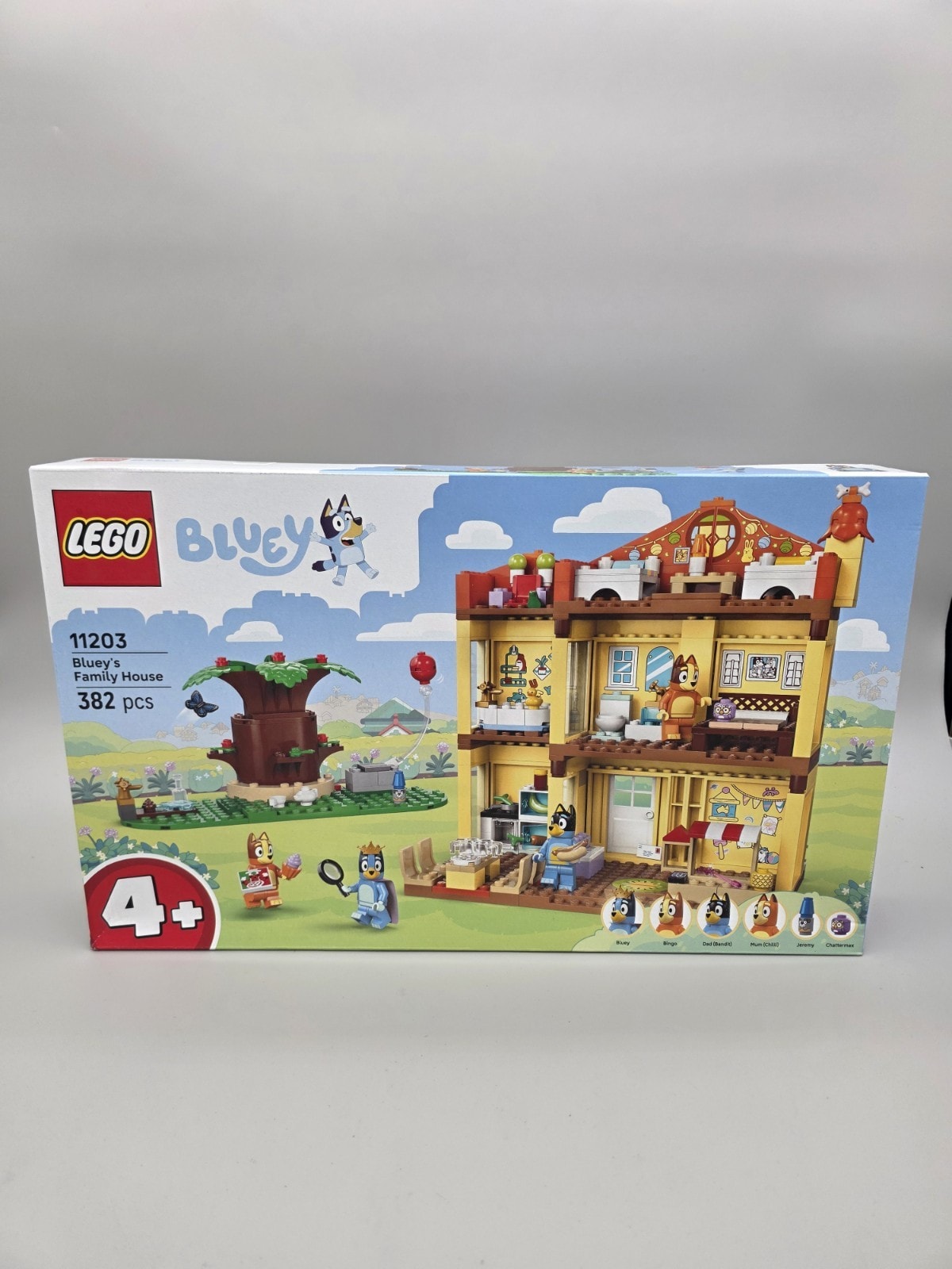 LEGO Bluey: Bluey’s Family House (11203) BRAND NEW AND SEALED