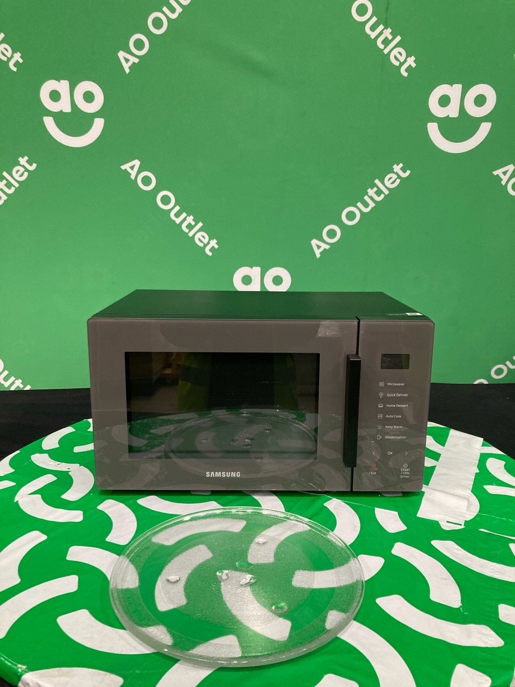 Samsung Freestanding Small Standard Microwave Oven - MS23T5018AC #LF124642