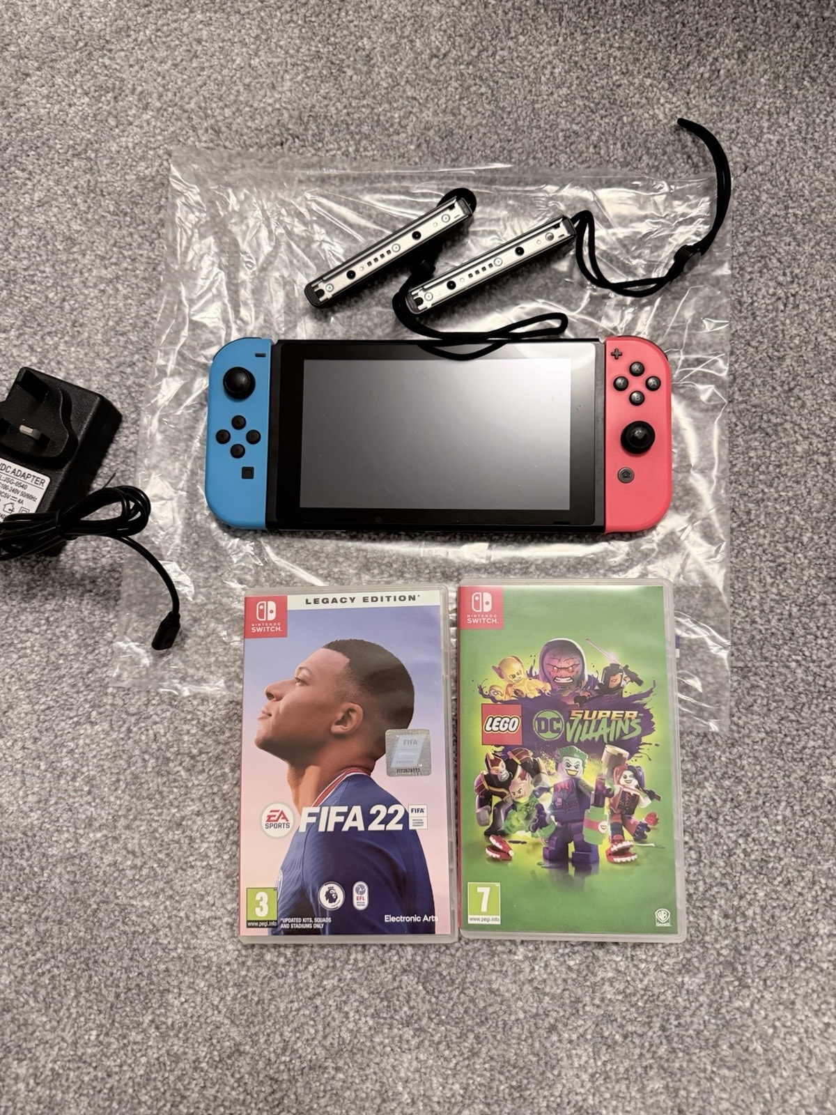 Nintendo Switch 32GB Handheld Console System Bundle