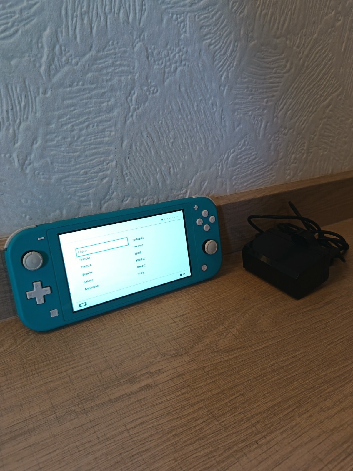 Nintendo Switch Lite Handheld System - Turquois 32GB