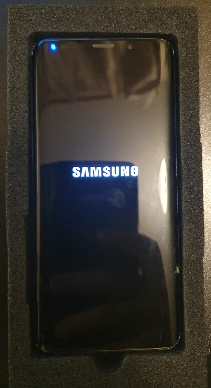 Samsung Galaxy S9 SM-G960 - 64GB - Midnight Black (Unlocked) (Single SIM)