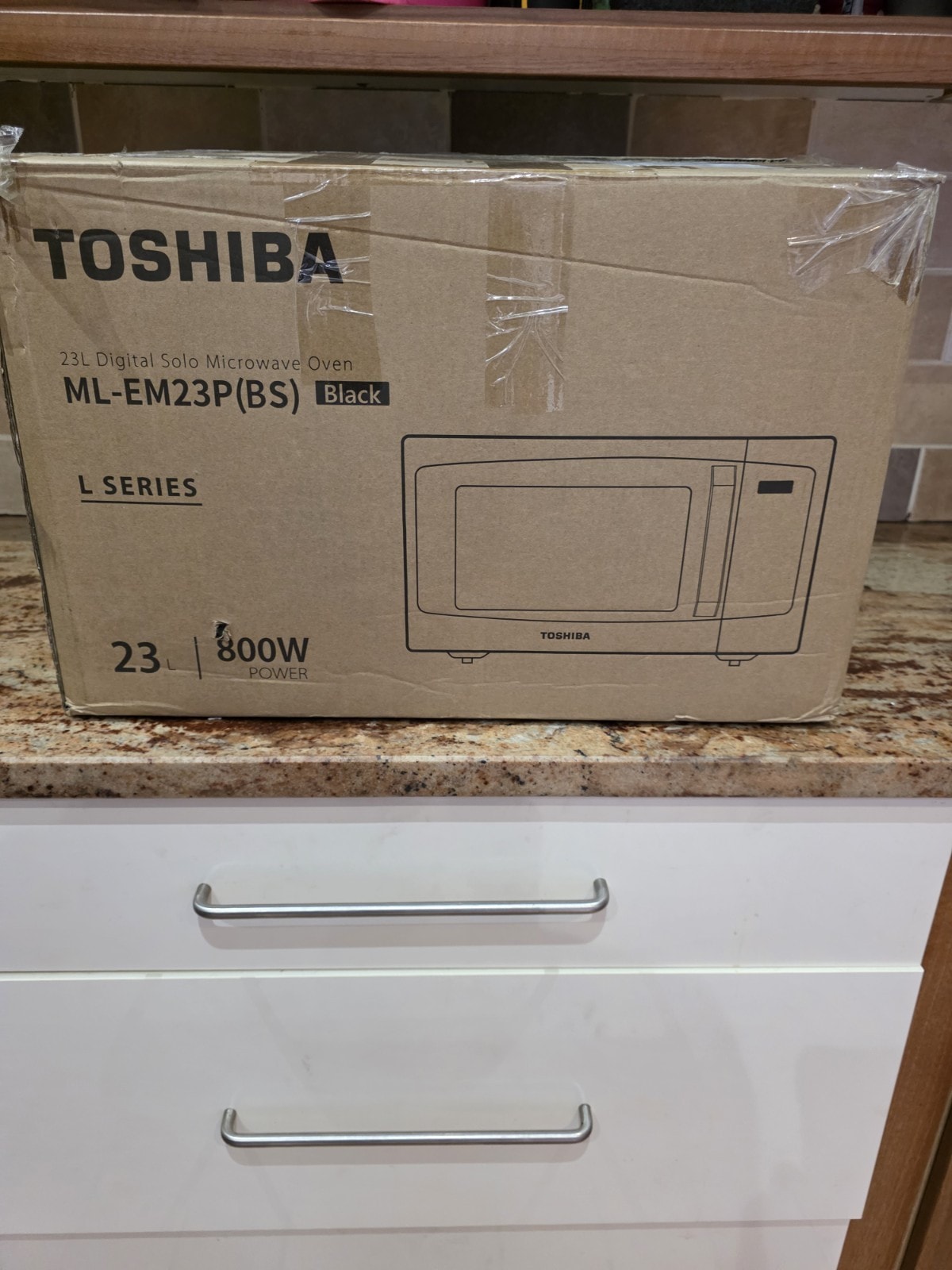 Toshiba ML-EM23P Microwave Oven 800W 23L with Digital Display