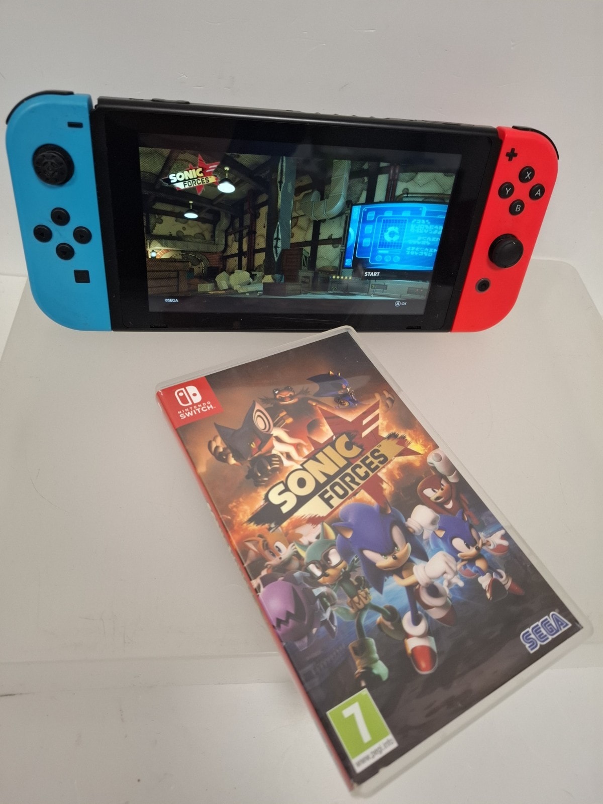 Nintendo Switch Console Neon 32gb Hac-001 With Sonic Forces Game Tested Working