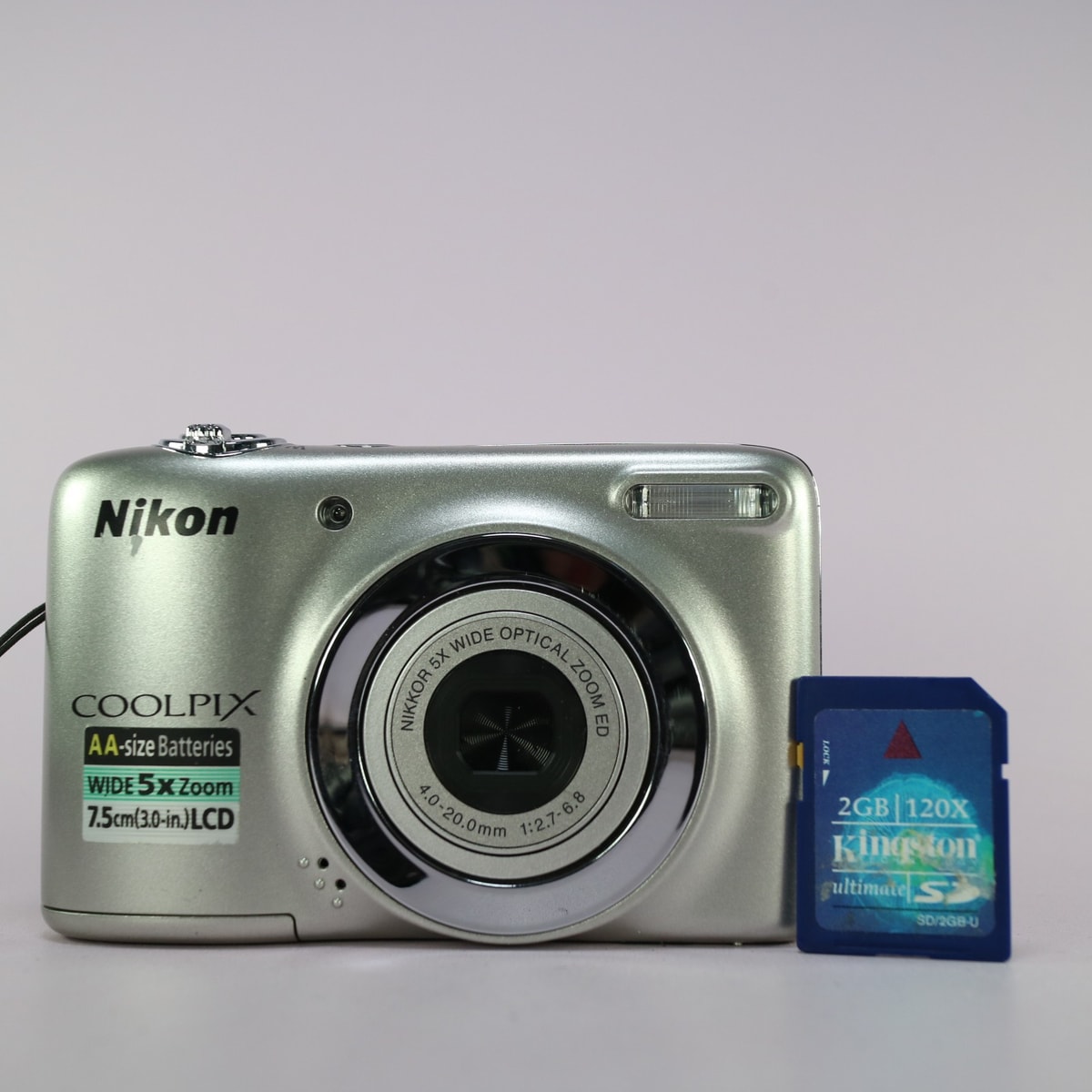 Nikon Digital Camera Coolpix L25 10.1MP Silver Tested
