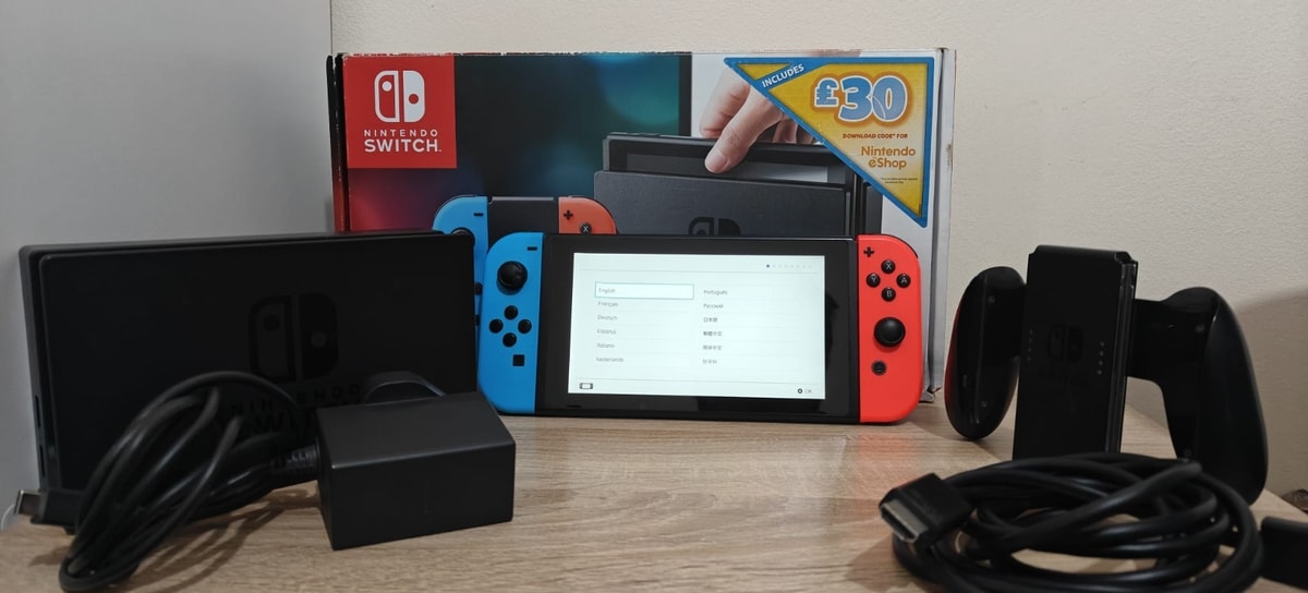 Nintendo Switch V1 Console 32GB - Boxed