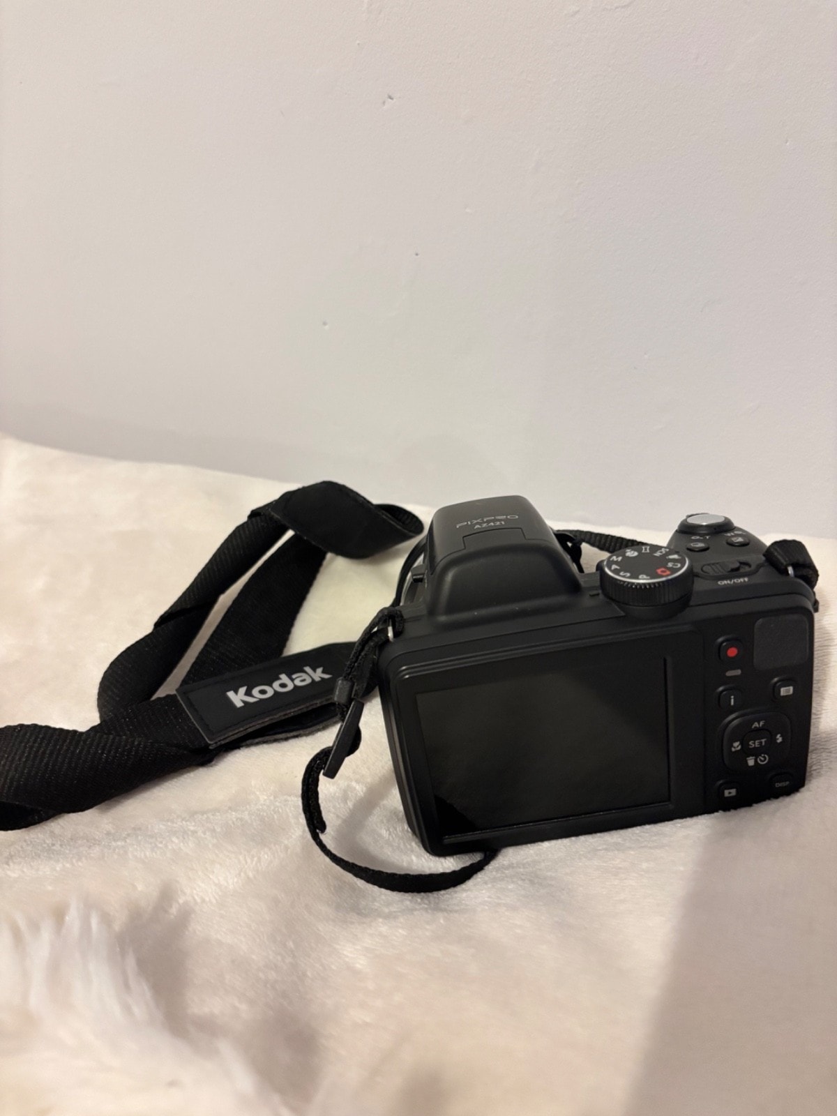 Kodak pixpro Az421 camera, black good condition.Camera only