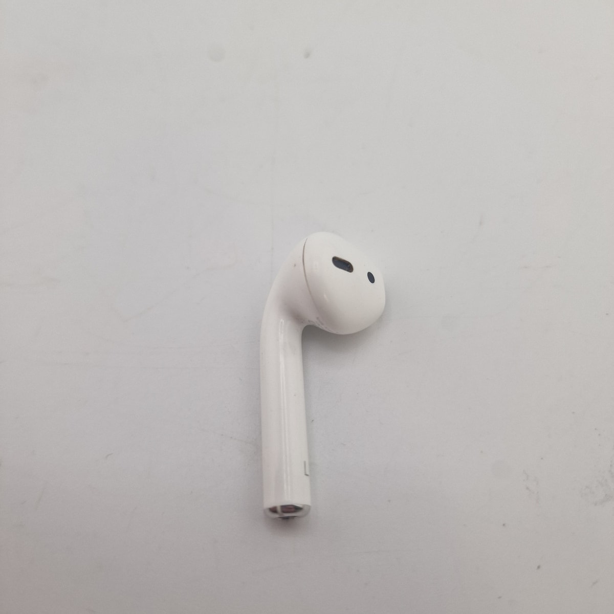 Genuine Original Apple AirPods 2nd Gen. Left AirPod Ear Only - A2031 - Used