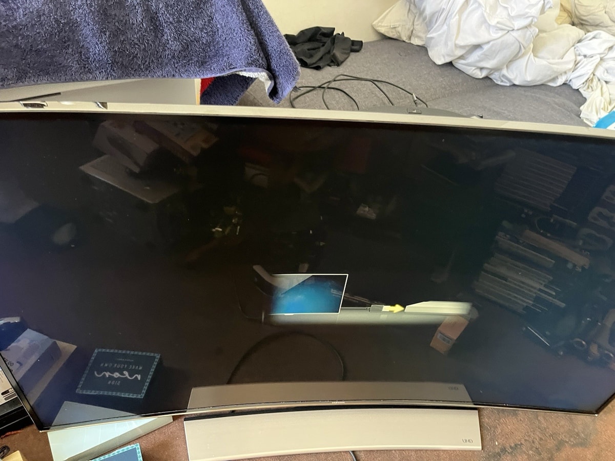 Samsung TV Model UE55HU8500L No Remote Fully Working