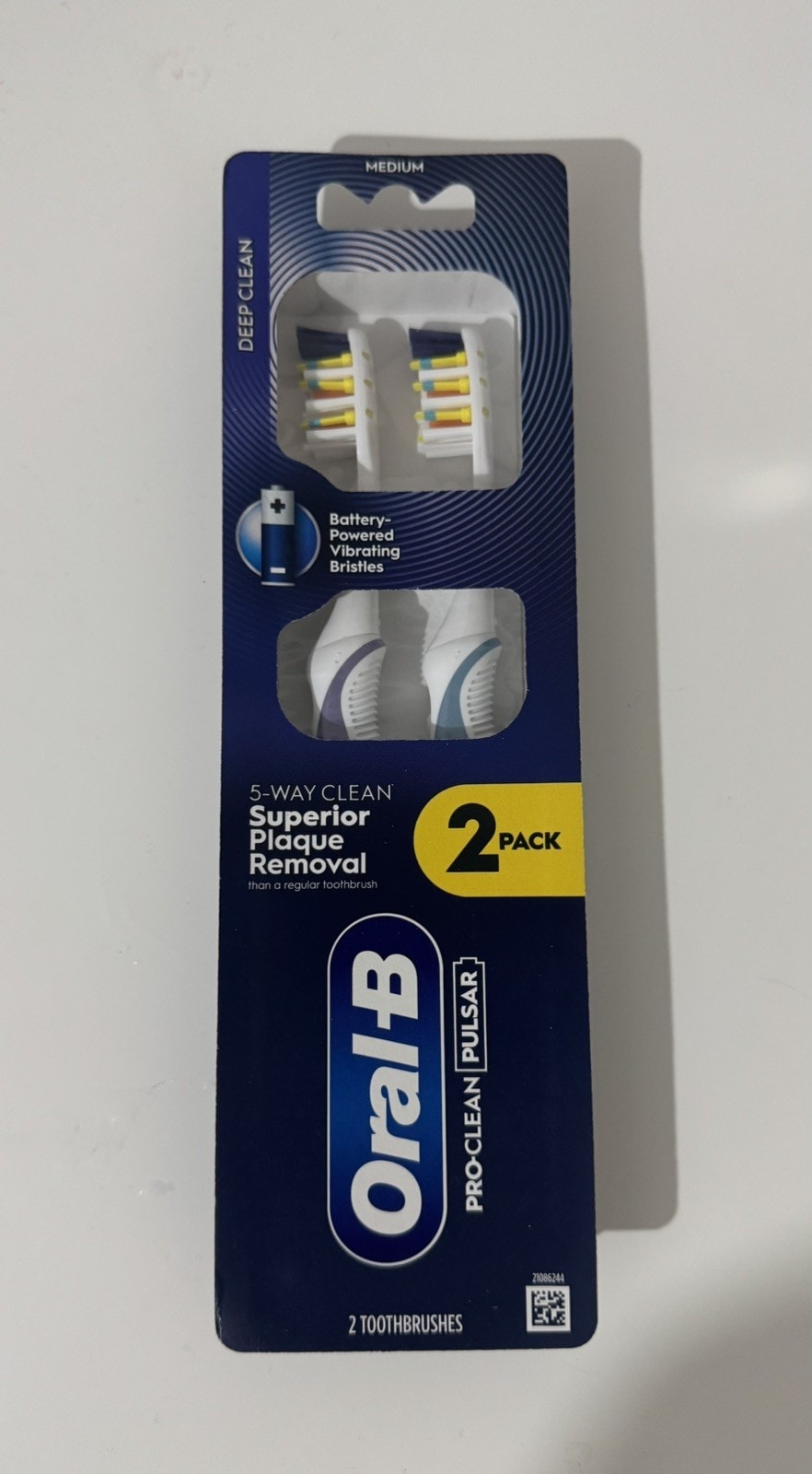 Oral-B Pro-Clean Pulsar Battery Toothbrush Medium Bristles 2 toothbrush’s