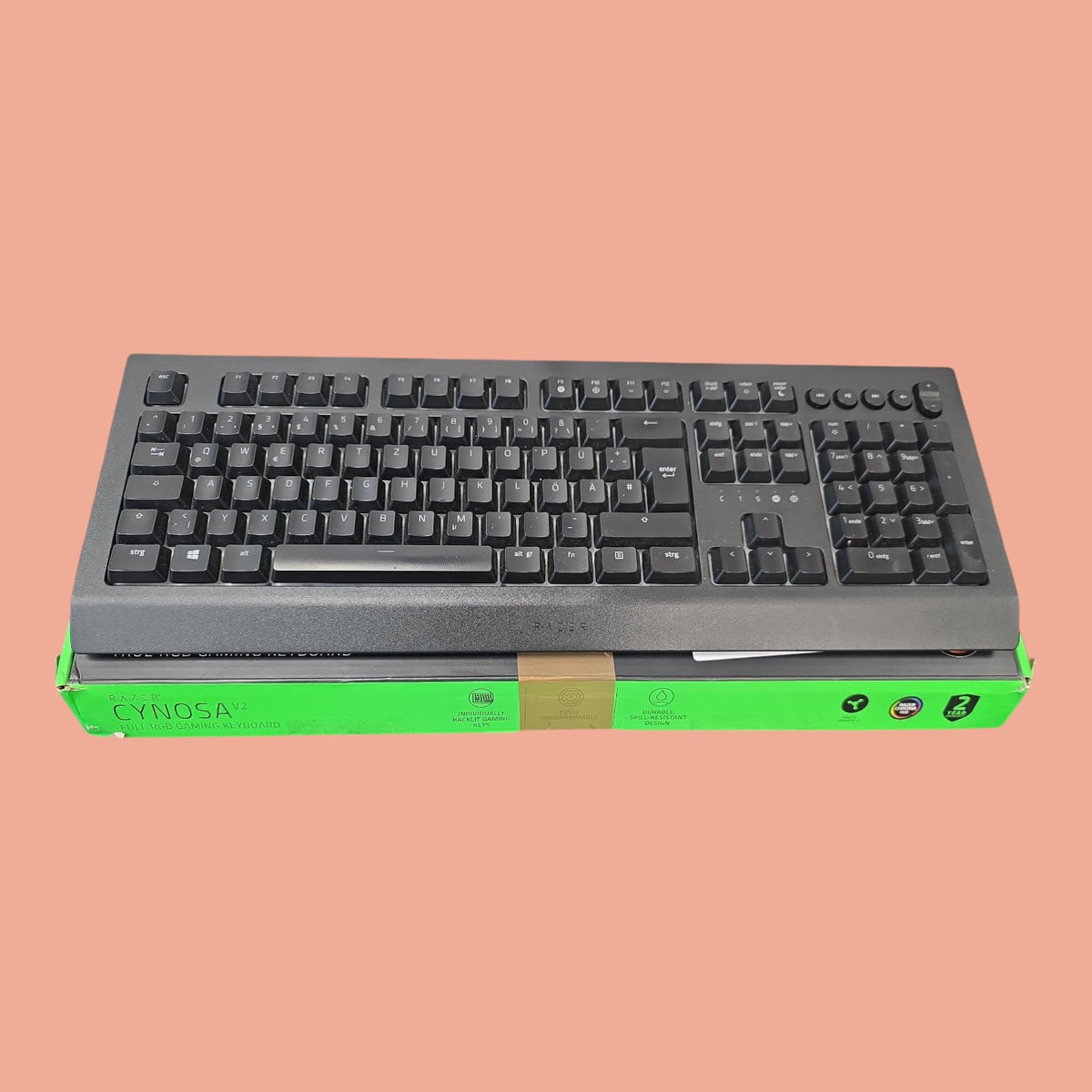 @USED@ Razer Cynosa V2 True RGB Gaming Keyboard QWERTZ German Layout KE27