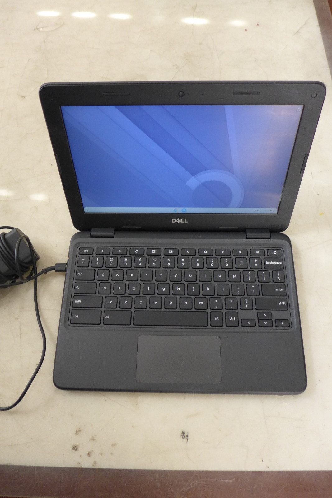 Dell Chromebook 3100 (11.6", Intel Celeron, 4GB RAM, 16GB, ChromeOS) NO Charger