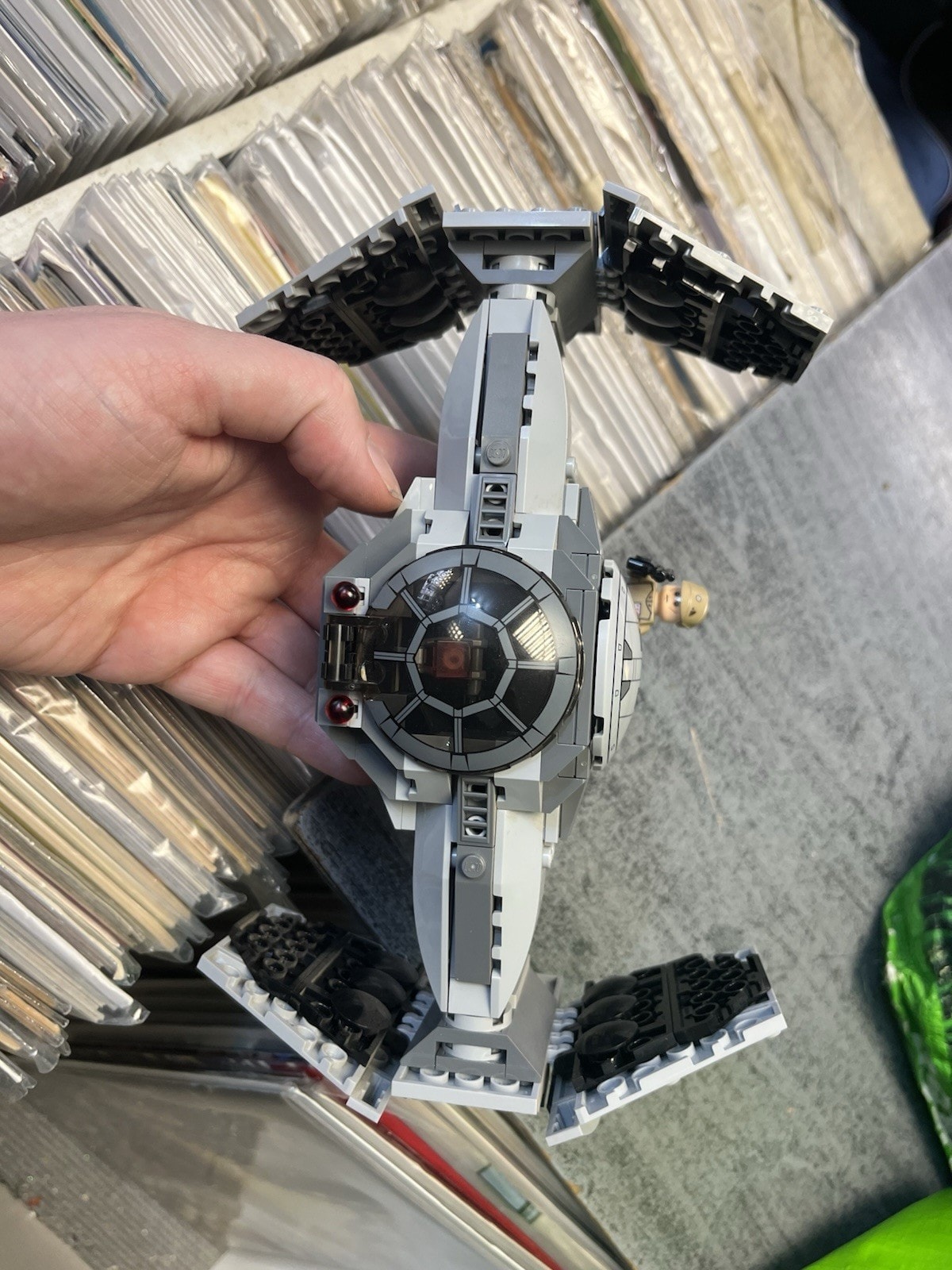 Lego - Star Wars -TIE Advanced Prototype #75082. Missing a figure