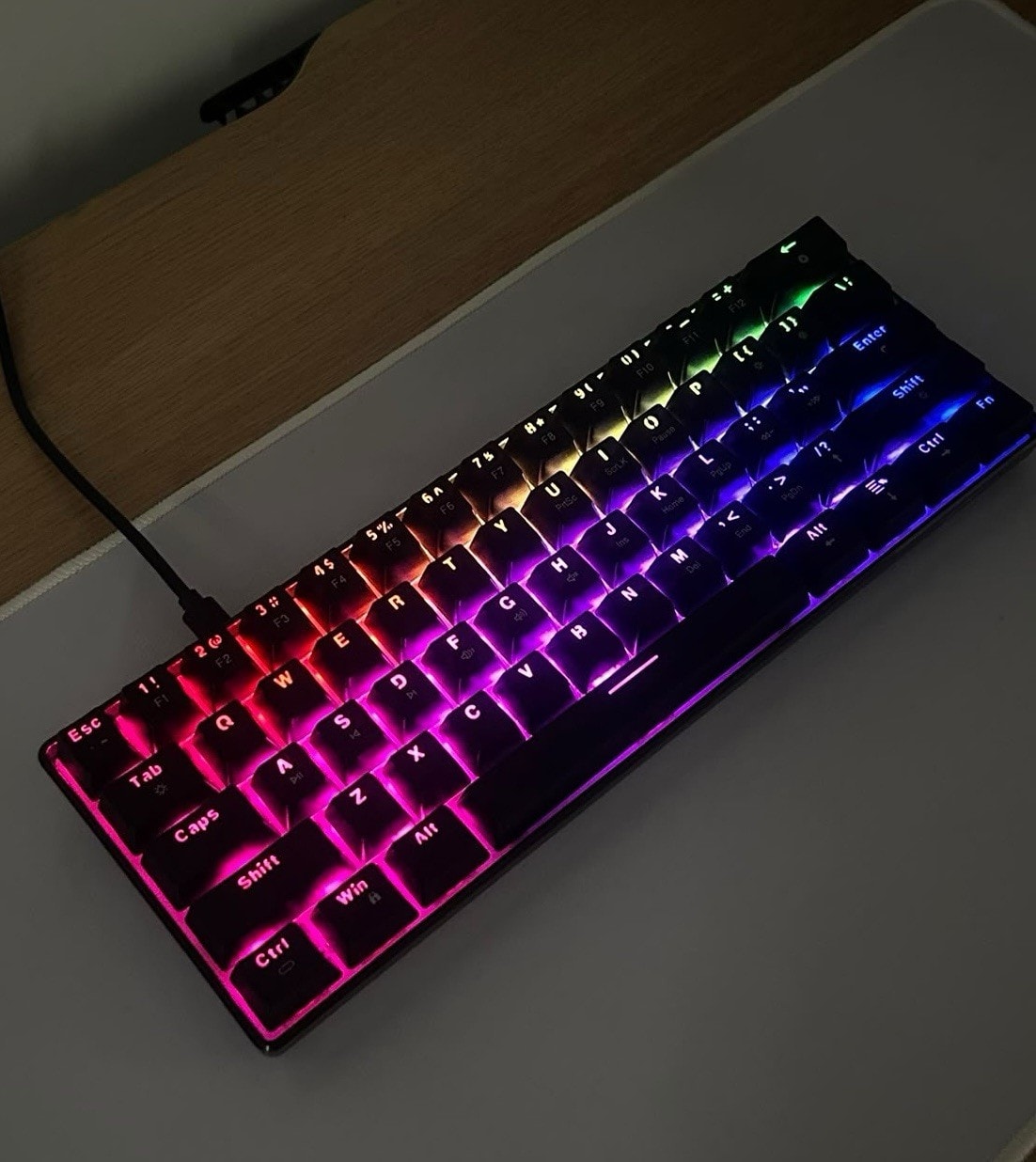 HXSJ 60% mechanical gaming keyboard in black, in very good working condition.