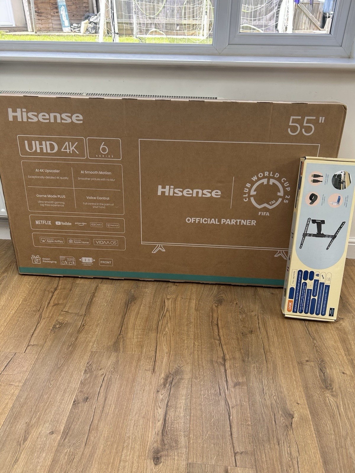 Hisense UHD 4K Series 6 55-inch Smart TV And Logik TV Mount