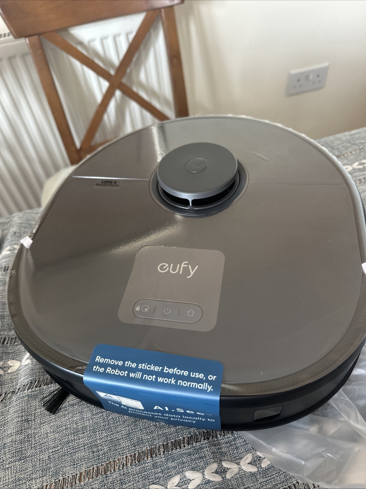 eufy X10 Pro Omni Robot Vacuum Cleaner Mop Warranty 29.11.2026 Extra Accessories