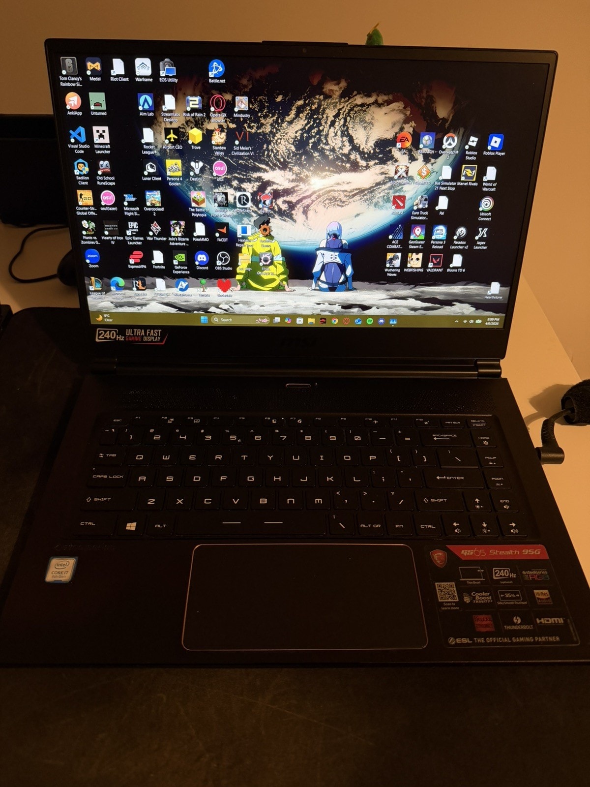 MSI GS65 Stealth 9SG-420US i7-9750H RTX 2080 Max-Q 32GB 512GB SSD 240Hz